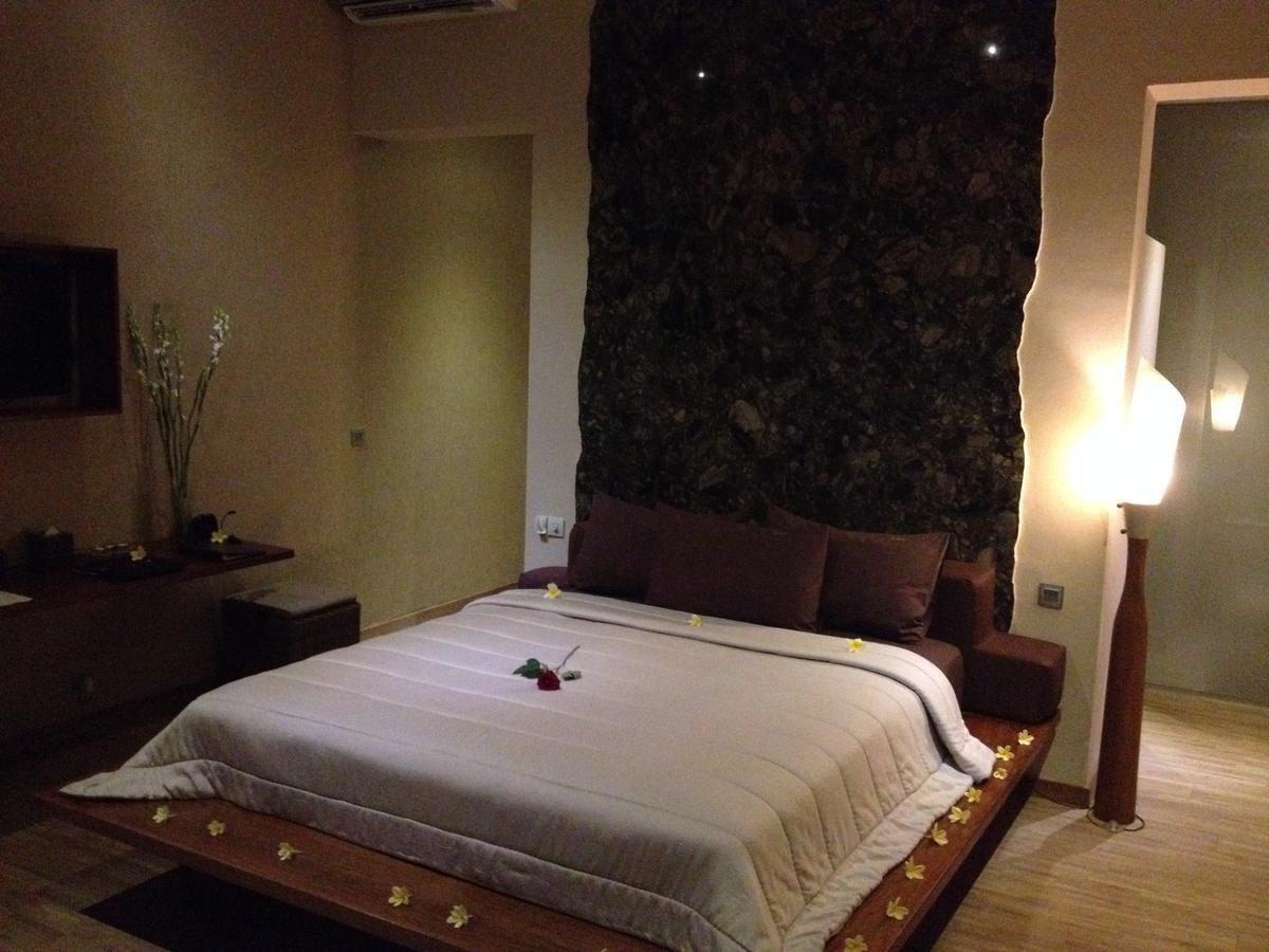 The Puncak Lombok Ξενοδοχείο Senggigi Εξωτερικό φωτογραφία